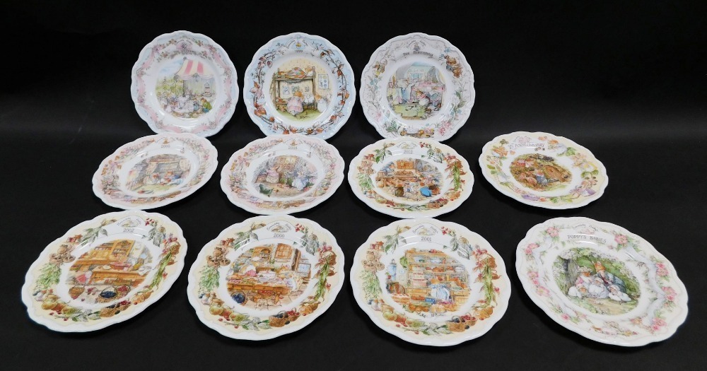 A group of Royal Doulton Brambly Hedge collectors plates, comprising 2005,  2004, 2003, 2002, 2001, 2000