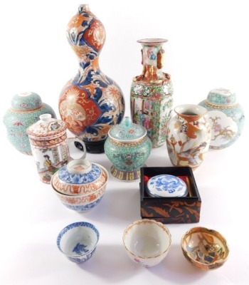 A group of Chinese and Japanese porcelain, including Arita and Imari vases, Chinese turquoise ground ginger jars and covers, rice and tea bowls, etc. (a quantity) - 2