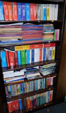 Railway books and timetables, British Rail and National Rail, Ian Allen Rail Centres, including Derby, Peterborough, York and Edinburgh., British Railways Past and Present, etc. (6 shelves)