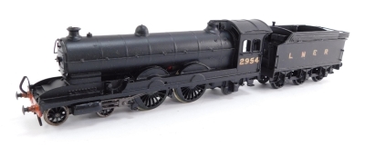 A kit built OO gauge Raven Class C7 Atlantic locomotive, LNER black livery, 4-4-2, 2954.