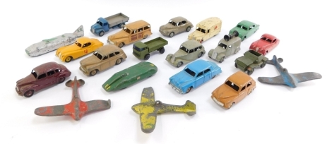 Dinky diecast, to include Hillman Minx, Vanguard, Morris Oxford, Daimler Ambulance, etc. (1 tray)