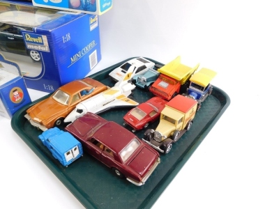 Corgi Matchbox and other die cast, including a Revell Mini Cooper, Corgi 007 Lotus Esprit, Corgi 290 Buick Regal, etc. (1 tray and box) - 3