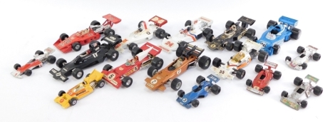 Corgi and other die cast F1 cars, including Shadow/Ford DN1/1A, Yardley-McLaren Ford, John Player Special F1, etc. (1 tray)