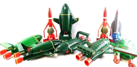 Thunderbird Machines, Thunderbird II aircraft, TB1 Rocket plane, Thunderbird III spaceship, etc. (a quantity)