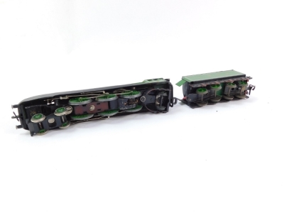 A kit built 00 gauge Gresley Class A4 locomotive 'Kestrel', LNER green livery, 4-6-2, 4485. - 2