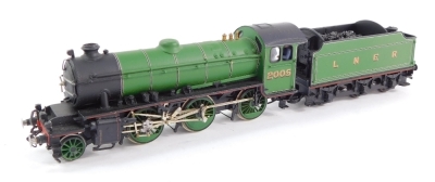 A kit built 00 gauge Thompson Class A2 locomotive, LNER Doncaster green livery, 2-6-0, 2005.