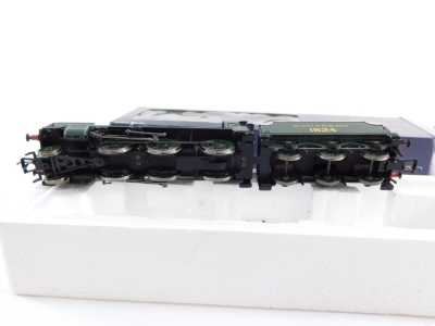 A Bachmann 00 gauge N Class locomotive, 1824, Southern Railways lined green livery, 2-6-0, 32-153. - 3