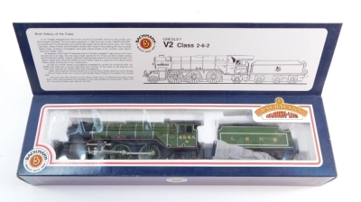 A Bachmann 00 gauge Gresley Class V2 locomotive 'Coldstreamer', LNER Doncaster green livery, 2-6-2, 31-558.