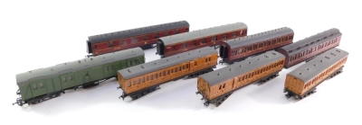 OO gauge coaches, some kit built, including LNER teak coaches, parcel van and LMS coaches. (1 tray)