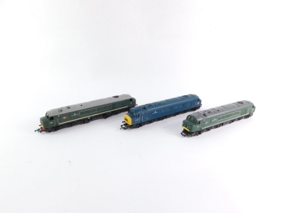 Mainline and Bachmann OO gauge Class 45 locomotives, The Manchester Regiment in BR blue livery, 45039, and D49 BR green livery. (3)