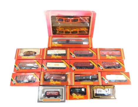 Hornby OO gauge rolling stock, including R670 Palethorpes Sausages, six wheel van, R666 articulated car carrier, Campbell Soup, closed van, etc. (1 tray)