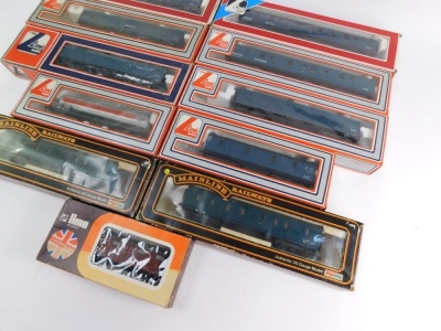 Lima and Mainline OO gauge rolling stock, including BR blue parcel vans, Express parcels coach, etc. (11) - 3