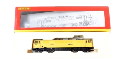 A Hornby OO gauge Class 86 Bo-Bo electric locomotive 'Chief Engineer', 86901, Network Rail, R2596.