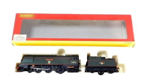 A Hornby OO gauge Country Class Battle of Britain locomotive 'Weymouth', 34091, BR lined green livery, late emblem, 4-6-2.