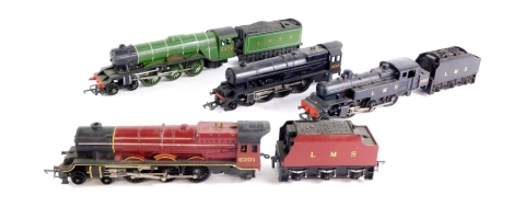 Tri-ang and Hornby OO gauge steam locomotives, including Flying Scotsman, Princess Elizabeth, etc. (1 tray)