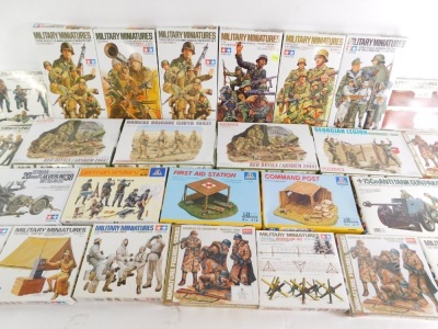 Various Tamiya and Italeri model army kits, military figures and vehicles. (1 box) - 3