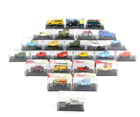 Miscellaneous die cast vehicles, Hornby scale autos, Oxford railway scale vehicles, and various others, all in plastic display cases. (1 tray)