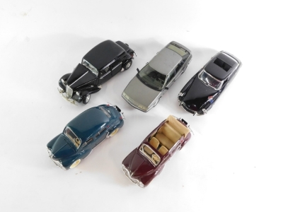 Various 1:18 scale diecast vehicles, including Renault 1997, Renault 4CV, Citroen 15CV, etc. (5) - 2