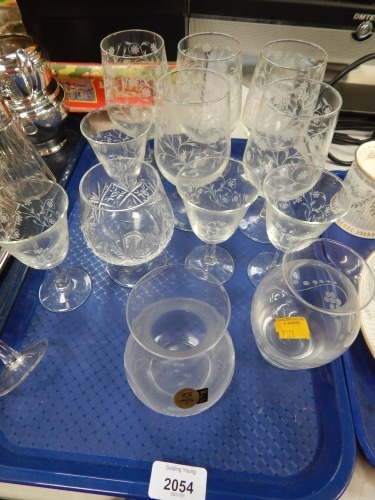 A group of glassware, to include a RCR crystal bud vase, wine and sherry glasses with floral scroll detailing, etc. (1 tray)