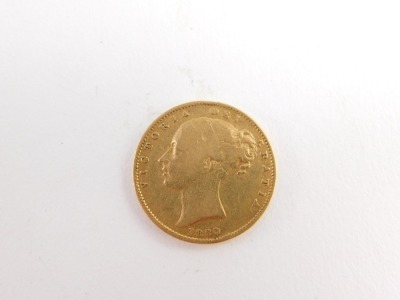 A Victoria young head full gold sovereign, dated 1860. - 2