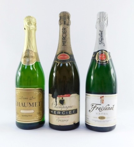 Champagne and Cava, comprising Mercier Champagne, Extra Dry Epernay, a Chaumet Premier Sparkling Perry, and a Freixenet Extra Cava. (3)