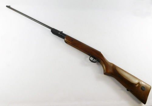 A Relum Jelly air rifle, .5.5 calibre.