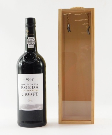 A Quinta Da Roeda Vintage Port Croft, in presentation wooden box.