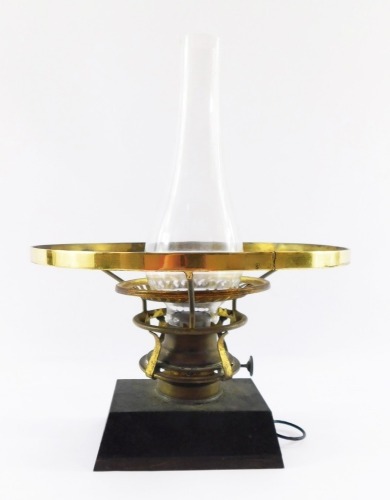 An oil lamp fitment, and a shade frame.