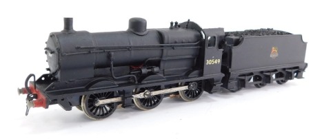 A kit built OO gauge Maunsell Q Class locomotive, BR black livery, early crest, 0-6-0, 30549.