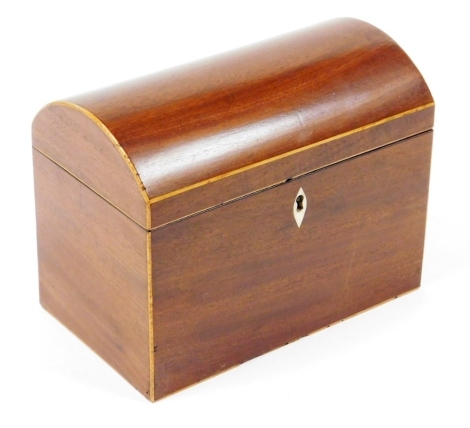 A 19thC mahogany and boxwood strung tea caddy, with a domed lid enclosing two divisions, 18cm wide.