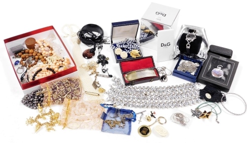 A group of costume jewellery, to include beaded necklaces, bangles, faux pearl necklaces, rose quartz bracelet, novelty silver plated shoe horn, Glory of Steam pocket watch, D&G wristwatch, etc. (1 tray)