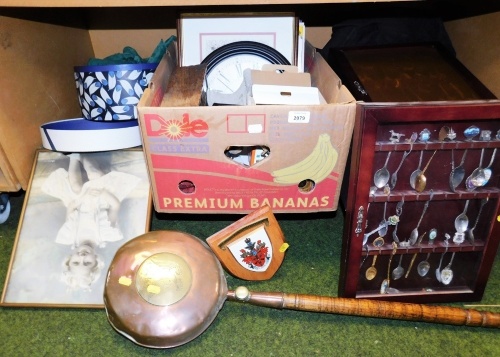 A copper warming pan, various cased souvenir spoons, wall clock, carved oak trinket box, hat box, pictures, prints, etc. (1 shelf)