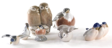 Various Royal Copenhagen figure groups, etc., birds 1045, 5cm high, owl group, other birds, duck, etc. (a quantity)