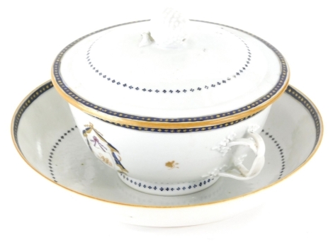 A late 18th/early 19thC export porcelain armorial lidded dish and saucer, of circular form, centred with an armorial crest, with gilt highlights, with an outer line border, decorated in colours, 20cm diameter. (3)