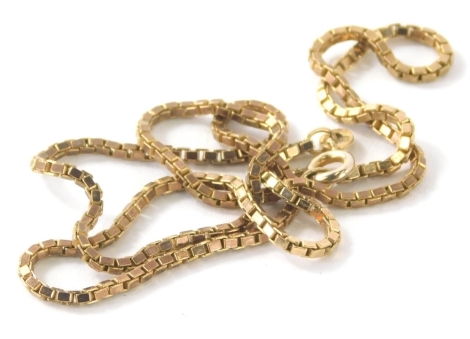 A 9ct gold box link chain, 44cm long, 7.7g.