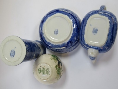 A group of Copeland Spode blue and white Italian pattern pottery, comprising a teapot, fruit bowl and sleeve vase, together with a Mason's Chartreuse pattern ginger jar and cover. (4) - 3