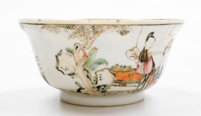 An 18thC Chinese teapot with matching bowl and teapoy, hand painted with figures on a terrace and with gold hatched wave like borders, teapot lacking lid, vase 10cm high, bowl 12cm diameter, teapot 8.5cm high. (3) - 17