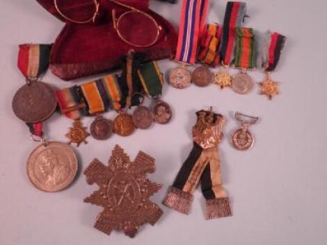 Various military medals to include the 1914 Star bar for 5th August to 22nd November 1914