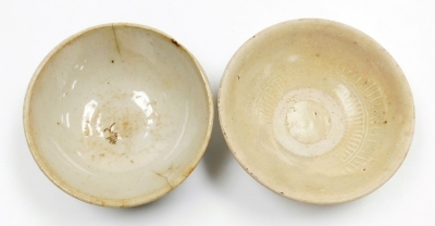 Chinese and Korean stoneware bowls and a dish, including two with underglazed blue decoration, 15.5cm diameter and 11.7cm diameter, (6). - 10