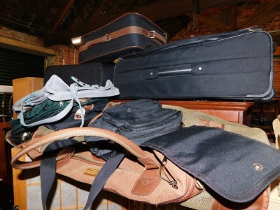 A group of travel cases and rucksacks. (a quantity)