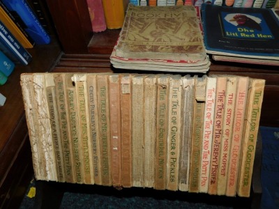 A quantity of children's books, Tales of Peter Rabbit, and others, Doctor Little, Books of Five, Rupert Annuals, Noddy books, etc. (1 shelf) - 4