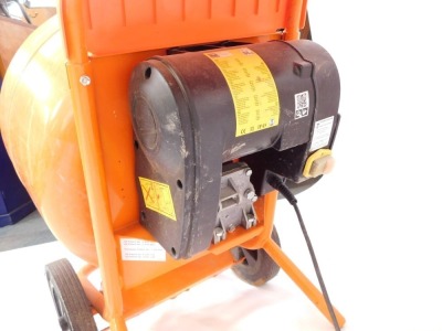 An Altrad Belle cement mixer, 230 volt. - 3