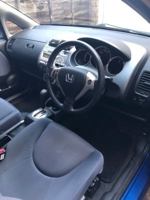 A Honda Jazz, registration CV06 YUJ, automatic, blue, four door, 1339cc, MOT valid until November 2022, registered miles 88010, V5 present, last full service November 2021, with two keys. - 17