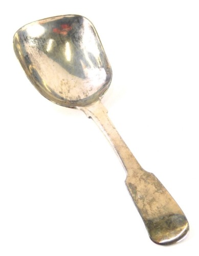 A George IV silver caddy spoon, fiddle pattern, Newcastle, 1828, 12cm long.