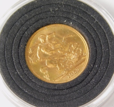 An Elizabeth II gold full sovereign, 1959.