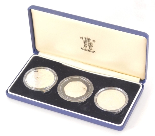 A 1991-1995 World War II 50th Anniversary three coin set, cased with paperwork.