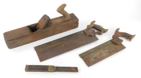 Various vintage tools, tenon saw, marked Groves and Sons Sheffield, block plane, 41cm wide, etc. (a quantity)