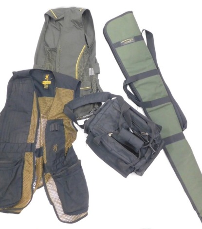 Various gun related and shooting clothing, a Beretta material gun case, canvas carrying case, etc. (a quantity).