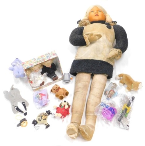 Various dolls, soft toys, Novelle badger, doll pillowcase, etc. (a quantity).