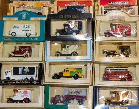 Lledo Days Gone vehicles, including 1936 Packard St Ives Cheese, Texaco 1920 Model T4 tanker, Co-Op The White Stuff Leyland six wheel rigid truck, the Lincoln Co-Op 130th Anniversary Morris LD 150 van, etc. (1 box)